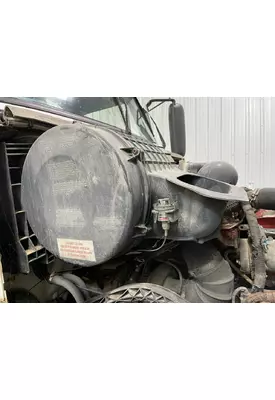 Volvo VNL Air Cleaner