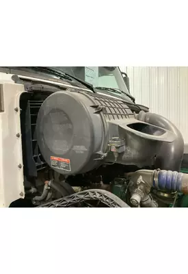 Volvo VNL Air Cleaner