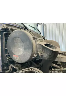 Volvo VNL Air Cleaner