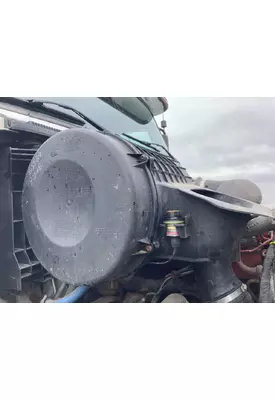 Volvo VNL Air Cleaner