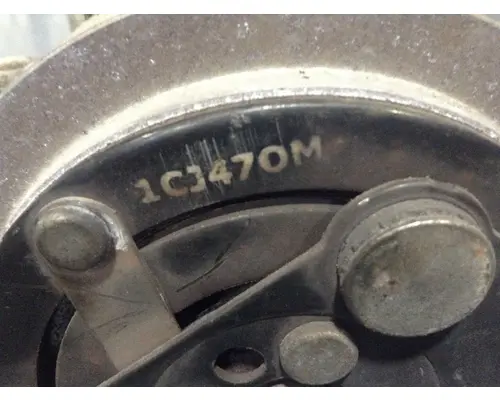 Volvo VNL Air Conditioner Compressor