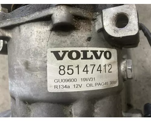 Volvo VNL Air Conditioner Compressor