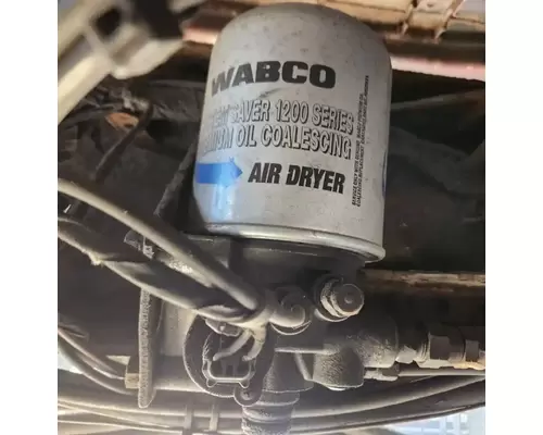 Volvo VNL Air Drier