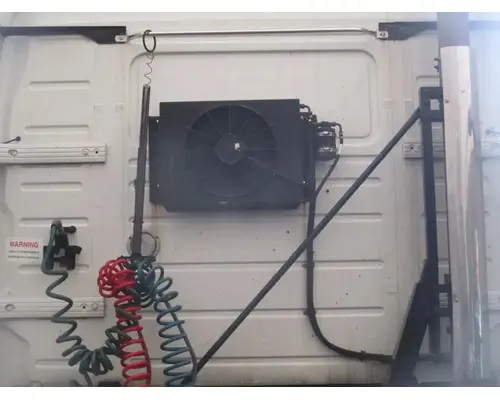 Volvo VNL Auxillary Power Unit