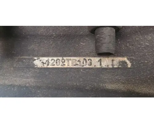 Volvo VNL Axle Assy, Fr (4WD)