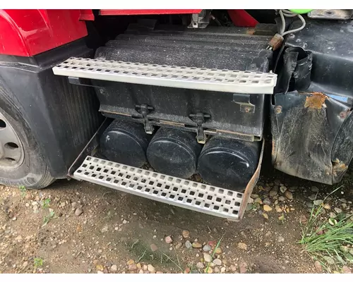 Volvo VNL Battery Box