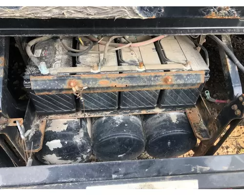 Volvo VNL Battery Box