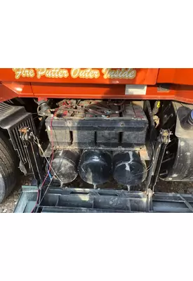 Volvo VNL Battery Box