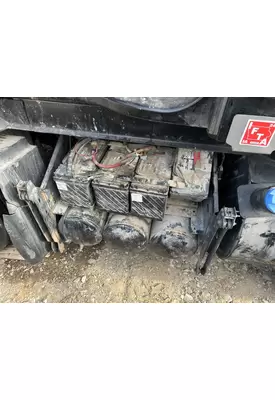 Volvo VNL Battery Box