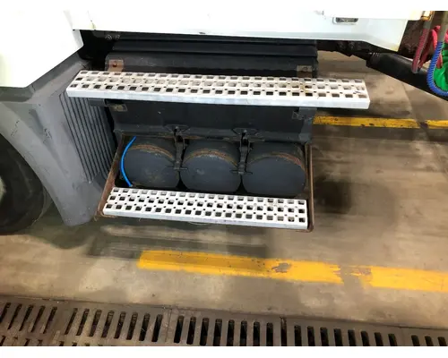 Volvo VNL Battery Box