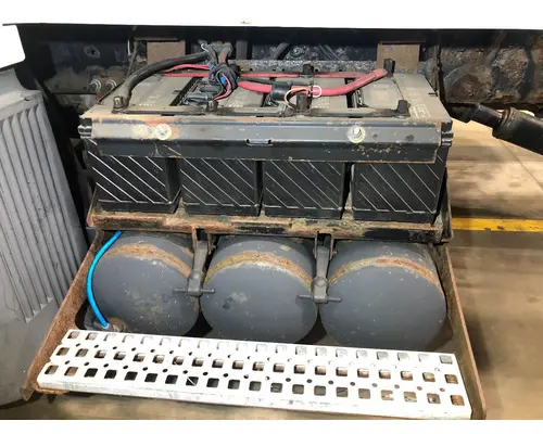 Volvo VNL Battery Box