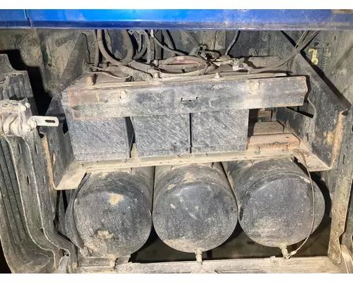 Volvo VNL Battery Box