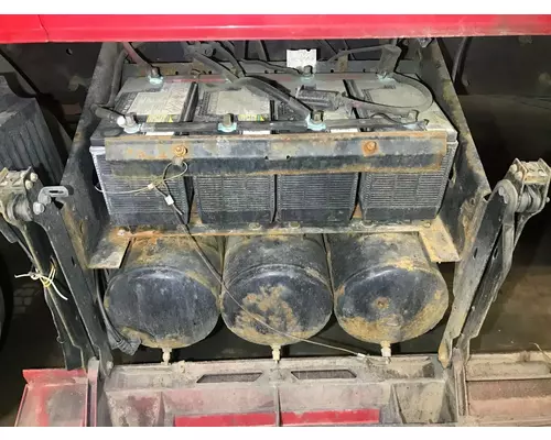 Volvo VNL Battery Box