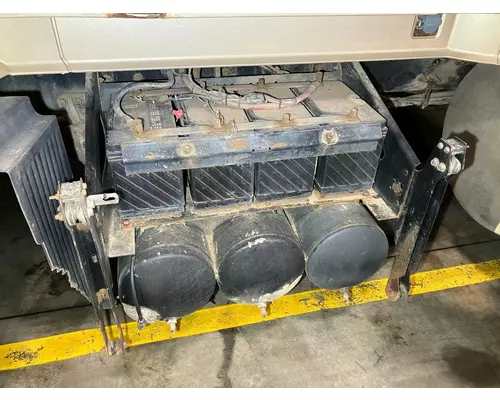 Volvo VNL Battery Box