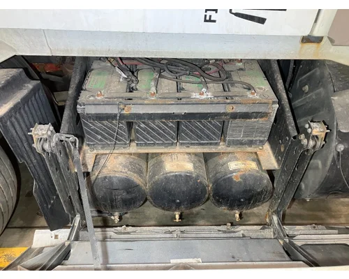 Volvo VNL Battery Box