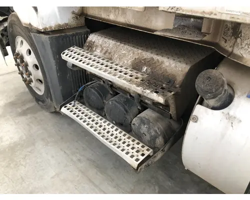 Volvo VNL Battery Box