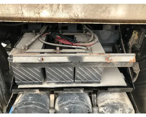 Volvo VNL Battery Box