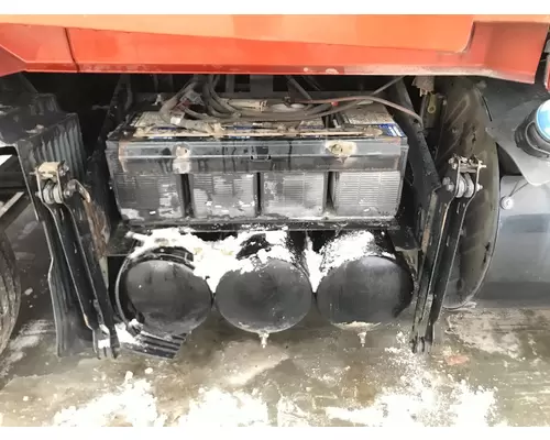 Volvo VNL Battery Box