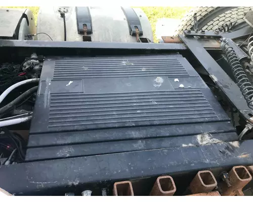 Volvo VNL Battery Box