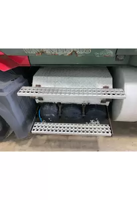 Volvo VNL Battery Box