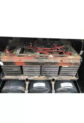 Volvo VNL Battery Box