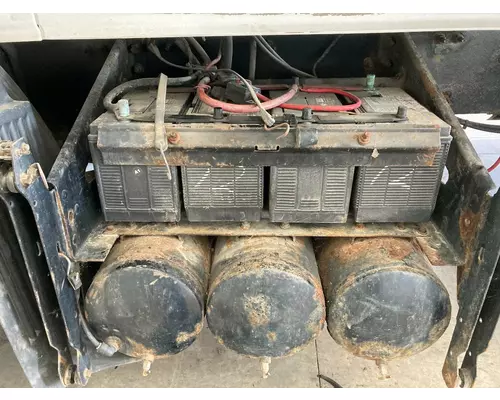 Volvo VNL Battery Box