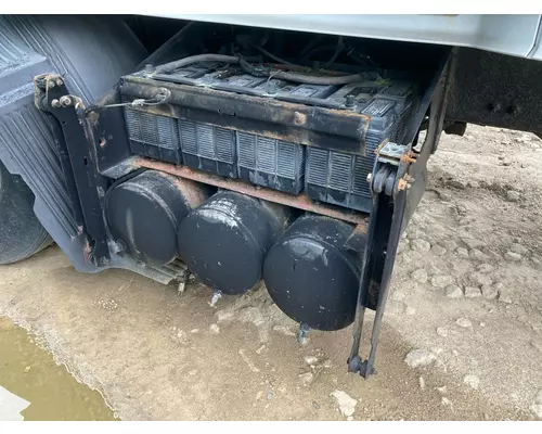 Volvo VNL Battery Box