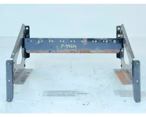 Volvo VNL Battery Box