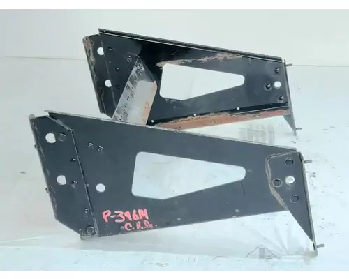 Volvo VNL Battery Box