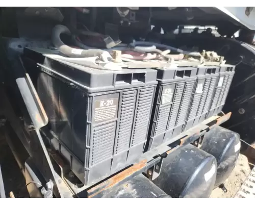 Volvo VNL Battery Box