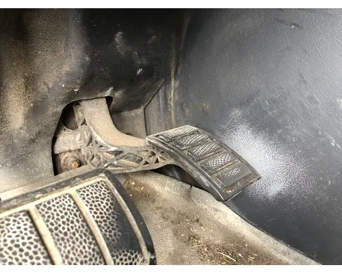 Volvo VNL Body, Misc. Parts