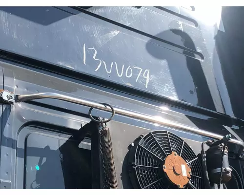 Volvo VNL Body, Misc. Parts