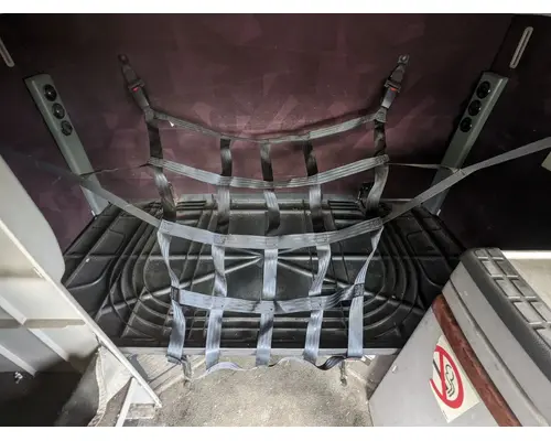 Volvo VNL Body, Misc. Parts