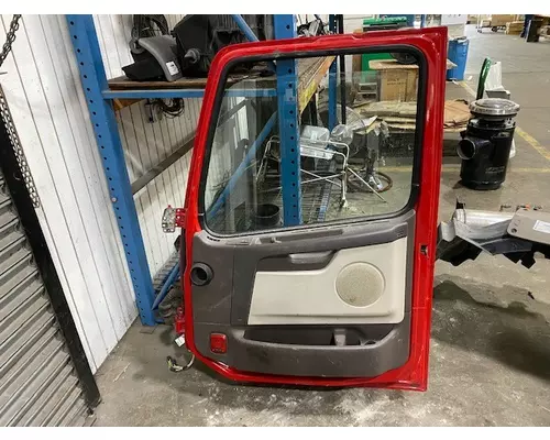 Volvo VNL Body, Misc. Parts