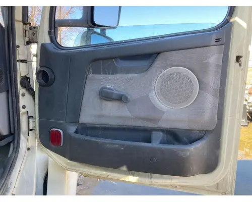 Volvo VNL Body, Misc. Parts