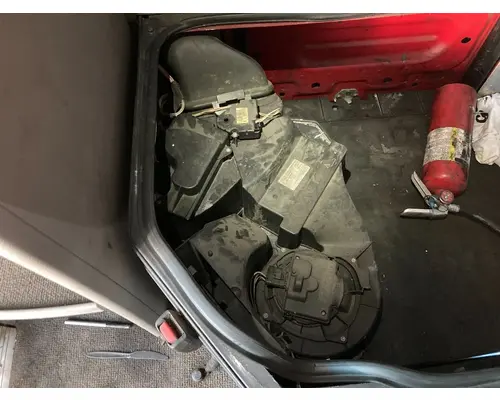 Volvo VNL Body, Misc. Parts