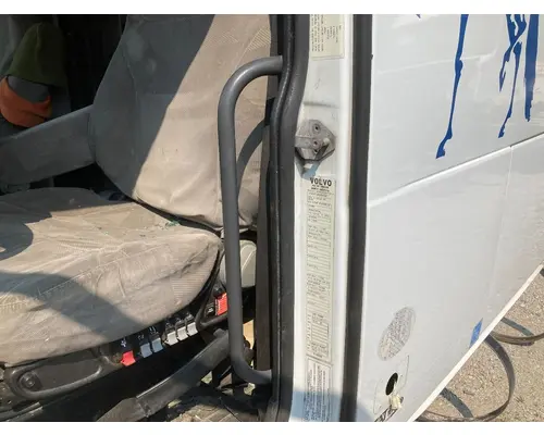 Volvo VNL Body, Misc. Parts