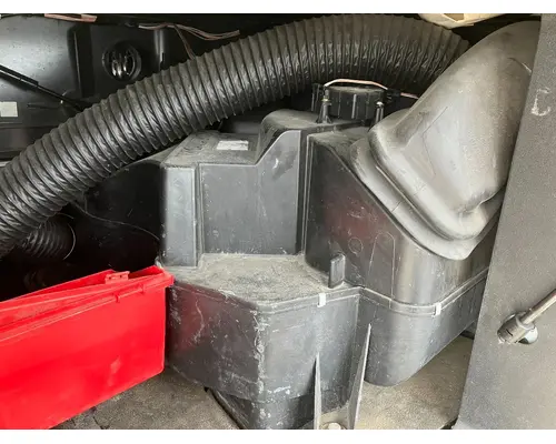 Volvo VNL Body, Misc. Parts