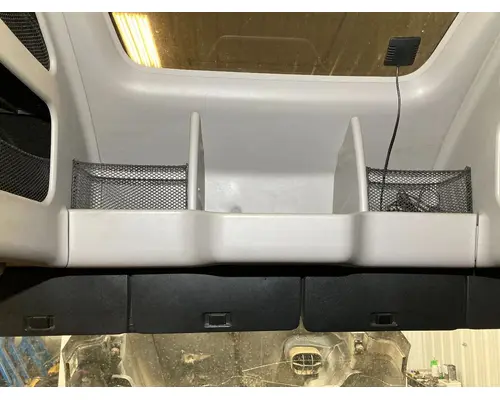 Volvo VNL Body, Misc. Parts
