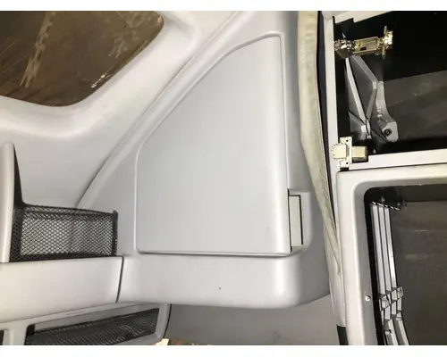 Volvo VNL Body, Misc. Parts