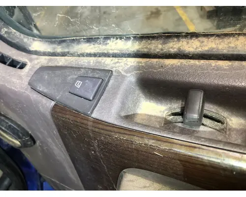 Volvo VNL Body, Misc. Parts