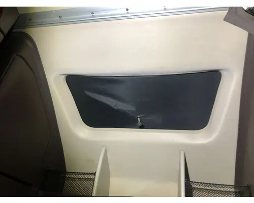 Volvo VNL Body, Misc. Parts