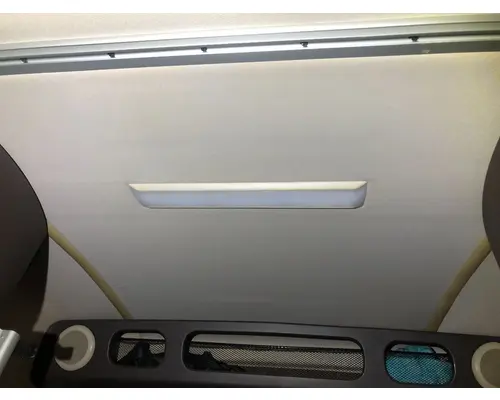 Volvo VNL Body, Misc. Parts