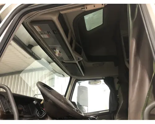 Volvo VNL Body, Misc. Parts