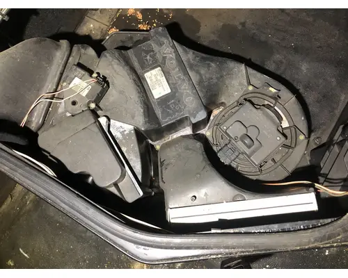 Volvo VNL Body, Misc. Parts