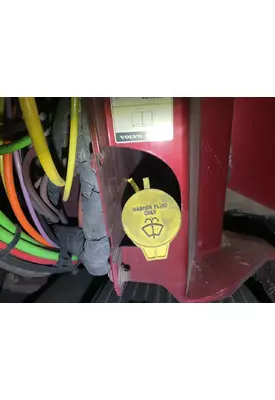 Volvo VNL Body, Misc. Parts