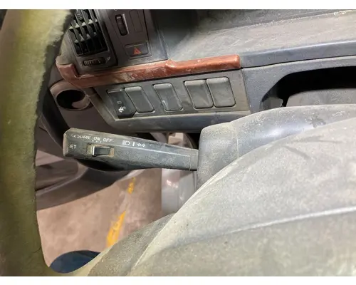 Volvo VNL Body, Misc. Parts