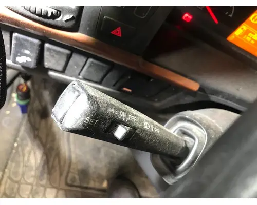 Volvo VNL Body, Misc. Parts