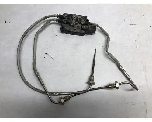 Volvo VNL Body, Misc. Parts