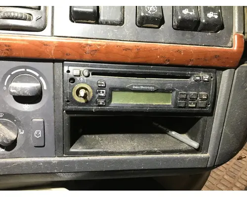 Volvo VNL Body, Misc. Parts